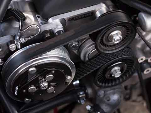 belt in car engine